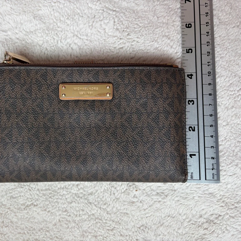 Michael Kors Dark Brown Jet Set Travel Double Zip Wristlet